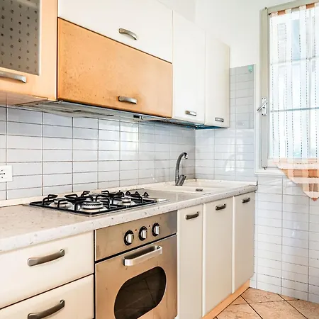 Apartment Charming With Garden And Pool *